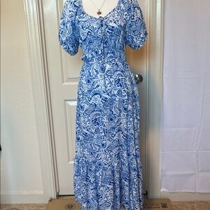 Kindred Bravely Blue and White Patterned Maxi Dress